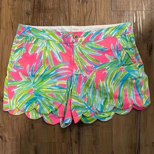 Lilly Pulitzer. Buttercup 5” inseam Shorts Size 6